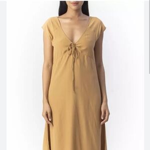 Amuse society here for it dress